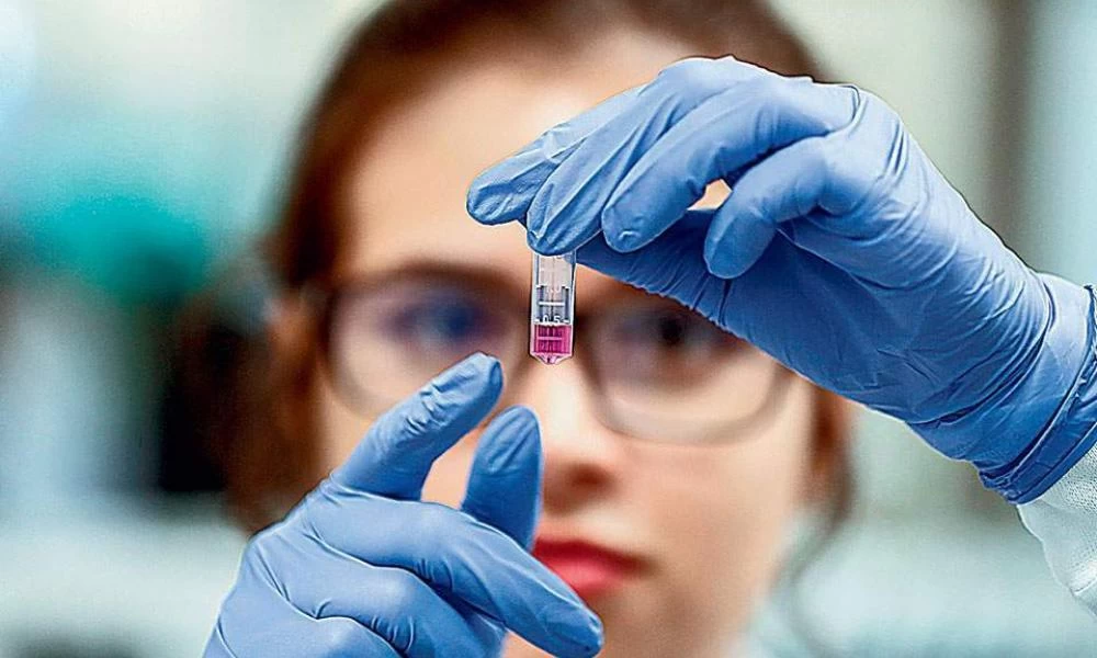 Κορονοϊός: Θέμα χρόνου η διάθεση των εμβολίων άλλα με αβεβαιότητα